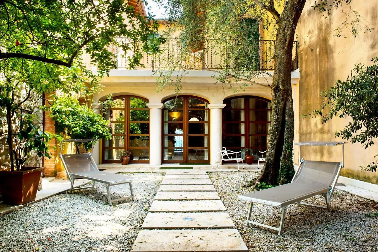 טורי דל בנקו Villa Le Terrazze